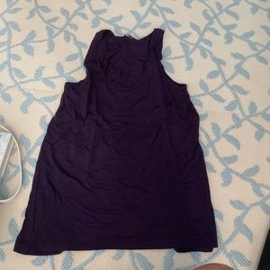Vince purple tank size medium